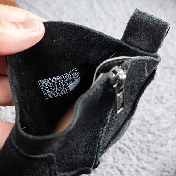 UGG Ankle Boots Womens Size 6 Black Leather Block Heel Zipper Casual 1108453 - Picture 6 of 7